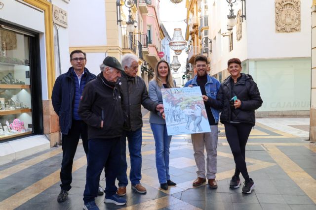 El casco antiguo se convierte en el epicentro del tradicional Encuentro de Cuadrillas de Pascua - 5, Foto 5