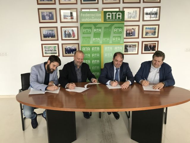 ATA firma un convenio con CEPSA para ofrecer un mejor servicio a todos los socios - 1, Foto 1