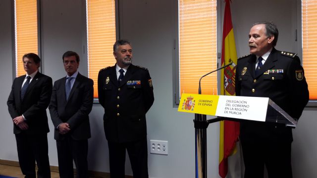 El Alcalde de Lorca da la bienvenida al nuevo Comisario y le invita a trabajar unidos por el bien de los vecinos de Lorca - 2, Foto 2