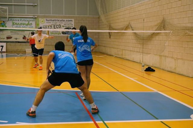 Más de 50 participantes en el i torneo navideño de bádminton de las torres de cotillas - 2, Foto 2