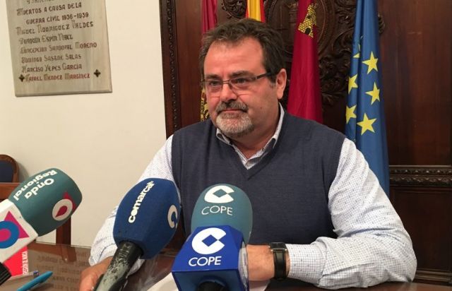 El PSOE exige a la CARM que paguecon intereseslas indemnizaciones que seis años después deben a los afectados por los terremotos - 1, Foto 1