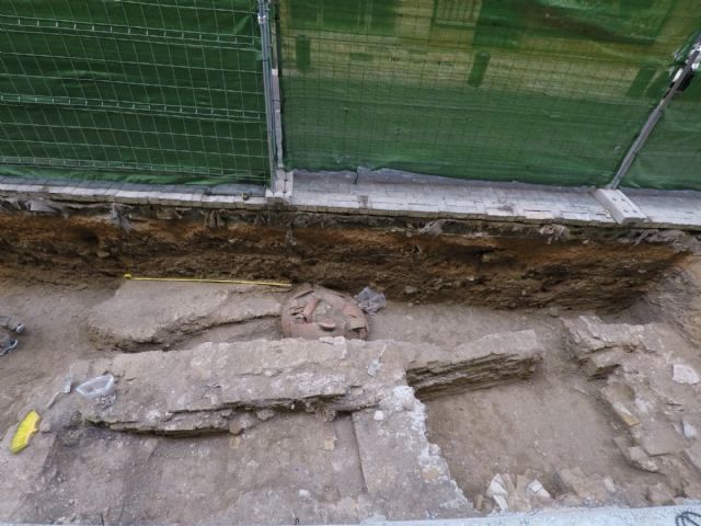 HUERMUR pide información sobre los restos arqueológicos encontrados en la calle Madre de Dios en Murcia - 1, Foto 1
