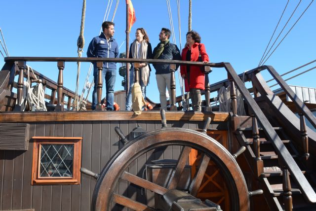 El imponente galeón Andalucía se encuentra ya en el puerto pesquero de Águilas - 1, Foto 1