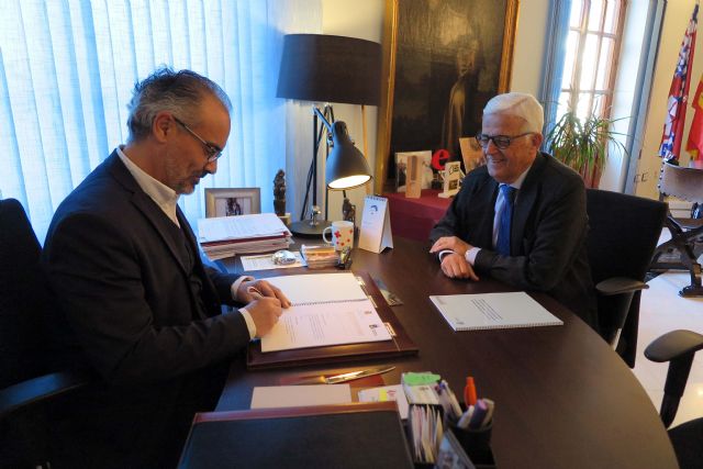 Caravaca, primer ayuntamiento de la Región en firmar un convenio para agilizar la gestión catastral - 1, Foto 1