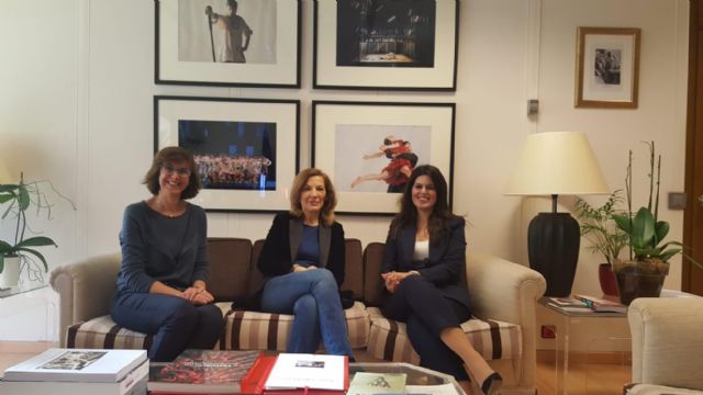 Reunión de la consejera de Turismo y Cultura y la directora del Instituto Nacional de las Artes Escénicas y de la Música - 1, Foto 1