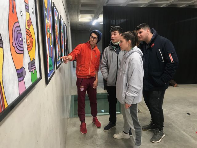 Muestra Pictórica-Escultórica de Omar Vergara en la Biblioteca Pública Municipal de Torre Pacheco - 2, Foto 2