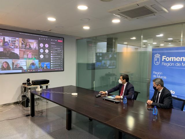 El Gobierno regional continúa con CERMI la ronda de contactos sobre el Pacto por las Infraestructuras - 1, Foto 1