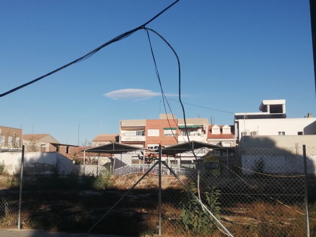 El solar del antiguo Hogar de las Personas Mayores, un peligro público y una mala imagen en el centro del pueblo  - 3, Foto 3