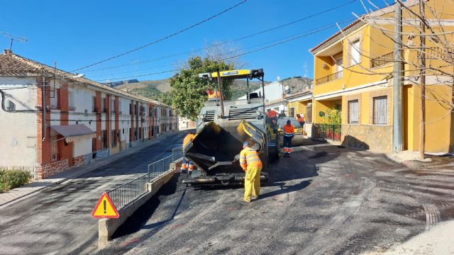 La segunda fase de las obras en el Barrio de San Vicente de Caravaca se centra en la renovación del asfaltado y la señalización de ocho calles - 5, Foto 5