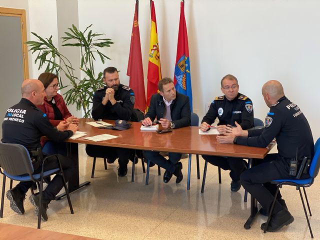 El Ayuntamiento de Torre Pacheco vuelve a exigir más patrullas de la Guardia Civil en el municipio - 3, Foto 3