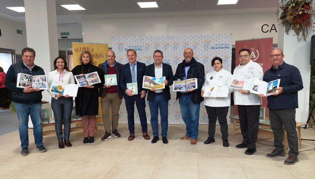 El libro Las Mejores Tapas y Pinchos reúne las recetas de los 40 participantes del Campeonato de Tapas de la Región - 1, Foto 1