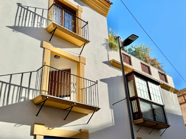 El Gobierno de Lorca invierte 150.000 euros en renovar más de un centenar y medio de luminarias en el casco histórico - 3, Foto 3