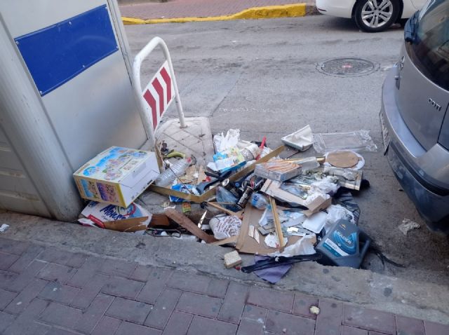 IU-Verdes exige a Tomás Rubio que solucione el desastre de la recogida de basuras en Cieza - 4, Foto 4