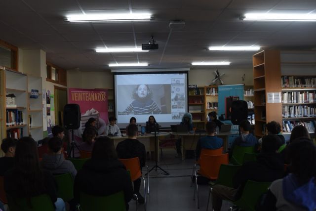 Prieto inaugura los encuentros telemáticos del Premio Hache 2025 - 1, Foto 1