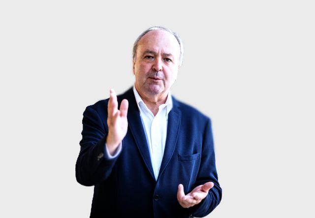 Tres claves prácticas para mejorar la comunicación entre padres e hijos como propósito y reto para este año - 1, Foto 1