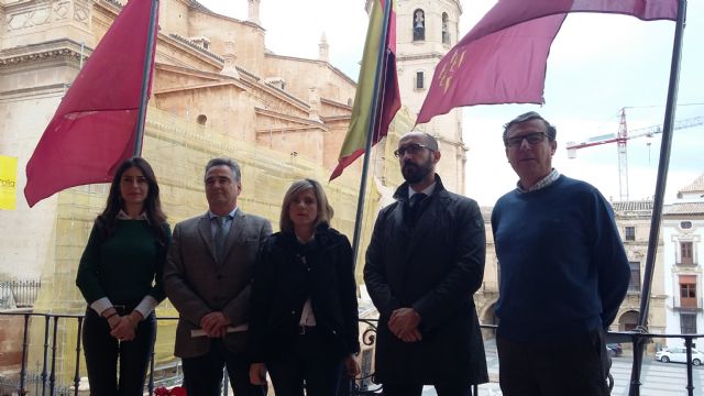 La Concejalía del Mayor pone en marcha clubes de lectura y libros adaptados a personas mayores e iniciará una campaña de fomento con charlas en el casco urbano - 2, Foto 2