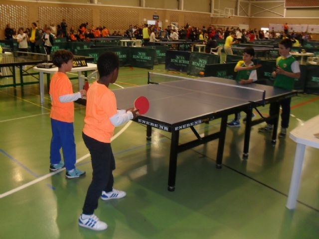 Los centros de enseñanza Santa Eulalia y Juan de la Cierva se proclamaron campeones regionales, en la Final de Tenis de Mesa de Deporte Escolar