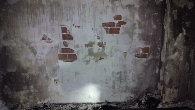 Un hombre resulta herido en el incendio de una vivienda en Cartagena - 1, Foto 1