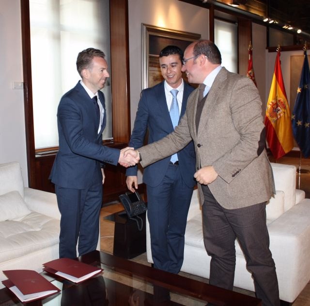 El Gobierno regional colaborará en la formación de los graduados en ingeniería industrial con la realización de auditorías energéticas en los edificios públicos - 2, Foto 2