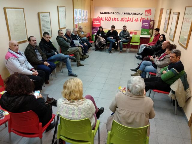 Izquierda Unida exige a PSOE y Ciudadanos acabar ya con el caciquismo del PP - 1, Foto 1