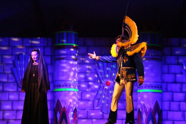 La gala Bienvenida al Carnaval presenta las comparsas local y homenajea a Cómo tú quieras - 2, Foto 2