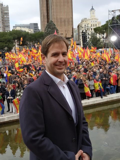 UPYD participa en la manifestación de Colón: “Se puede ser progresista y defender la unidad de España” - 2, Foto 2