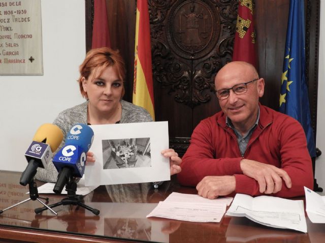 IU-Verdes Lorca denuncia que los 14 millones para el Rafael Méndez prometidos en campaña electoral por el PP se quedan en 3,4 - 1, Foto 1