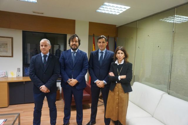 Empleo destina este año más de 5 millones a formación en TIC e idiomas - 1, Foto 1