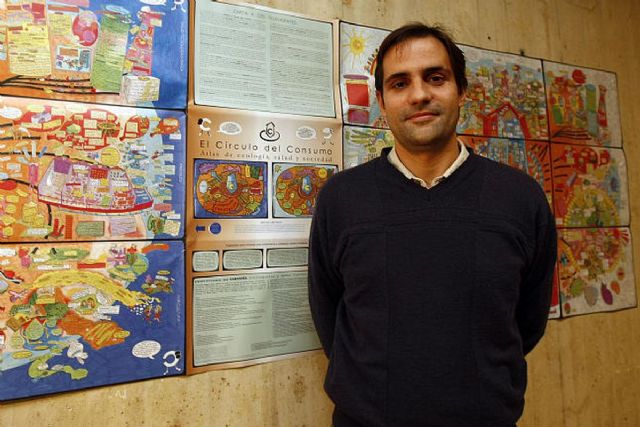 Hector Conesa Hernández imparte una charla sobre economia circular, dentro de las VI Jornadas de Educación para el Siglo 21 - 1, Foto 1