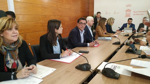 El PSOE descarga una batería de preguntas para aclarar el contrato del servicio de Limpieza Viaria y Gestión de Residuos - 1, Foto 1