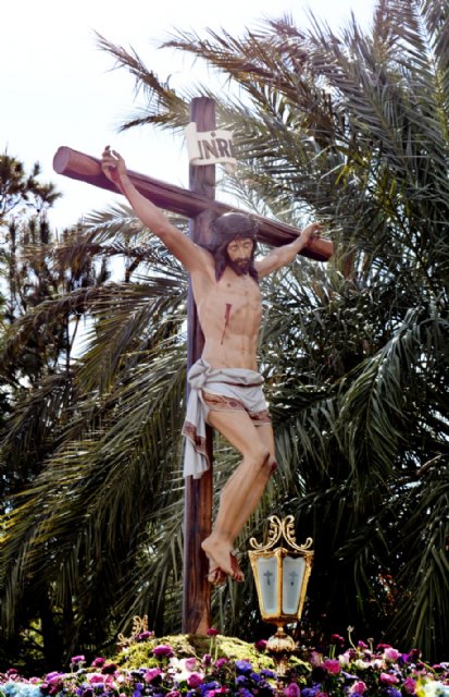 Cinco décadas y media de fe popular y multitudinaria: la Cofradía del Cristo Crucificado de Las Torres de Cotillas - 3, Foto 3