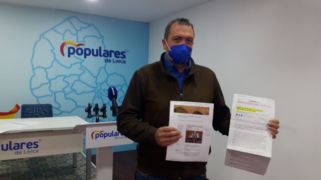 El alcalde del PSOE alquilará autobuses de hasta 20 años de antigüedad para el servicio de transporte urbano, pese a que prometió comprarlos todos nuevos - 1, Foto 1