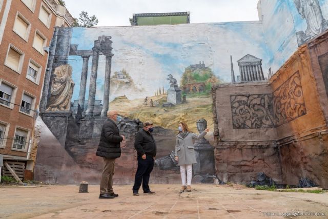 El artista Kraser culmina la primera fase de la nueva zona verde de la Cuesta de la Baronesa - 1, Foto 1