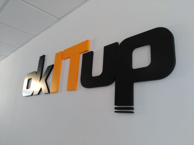 OkITup SL, consigue ser partner del gigante del CDN CloudFlare - 1, Foto 1