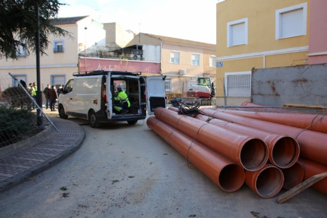 El Ayuntamiento renueva las redes de agua potable y saneamiento en la plaza Ortega y Gasset, Foto 2