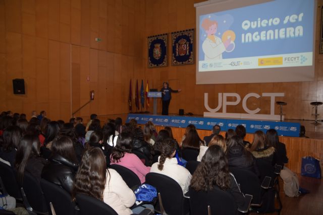 Quinientas jóvenes descubren en la UPCT referentes femeninos en Ingeniería - 2, Foto 2