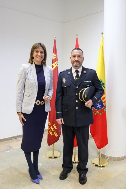 Patricia Fernández preside la toma de posesión de José Velasco como comisario principal de la Policía Local de Archena - 2, Foto 2