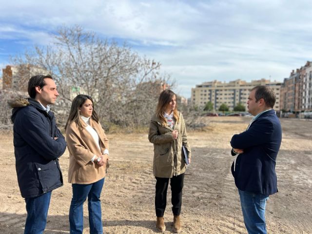 El Ayuntamiento acondiciona 32.600 metros cuadrados repartidos en 7 solares municipales de Santiago y Zaraiche - 3, Foto 3