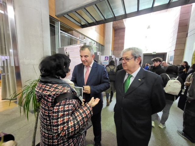 La Comunidad lanza el 'Programa Artemisa' para incrementar el número de mujeres en los grados de ingenierías y matemáticas - 1, Foto 1
