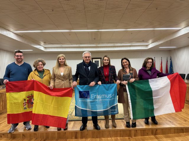 Recepción alumnos italianos de intercambio con el IES Luis Manzanares - 2, Foto 2