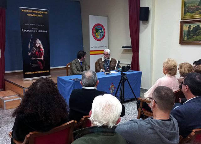 Jorge Manuel Lucas Alves presenta su nueva novela en el Ateneo Social y Castrenseen Sevilla - 2, Foto 2