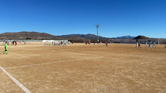 El Gobierno de Lorca inicia el proceso de licitación para la remodelación del campo de fútbol de Los Yesares en Zarcilla de Ramos - 1, Foto 1