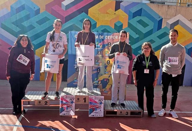 El IES La Florida celebra su I Carrera Solidaria y recauda fondos para el IES La Sénia de Paiporta - 5, Foto 5