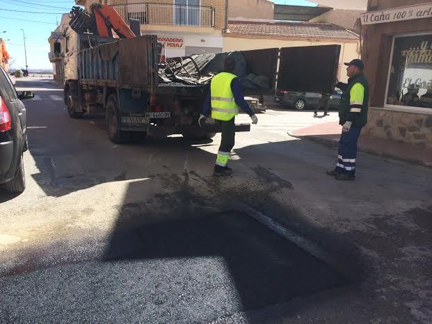 Acondicionan calles y espacios verdes de cara a la Semana Santa, Foto 1