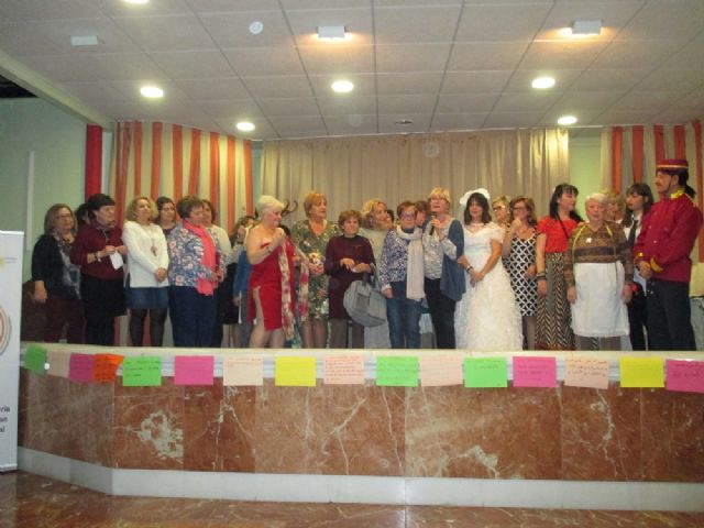 Las asociaciones de San Antón organizaron una actividad teatral con motivo del Día de la Mujer - 1, Foto 1