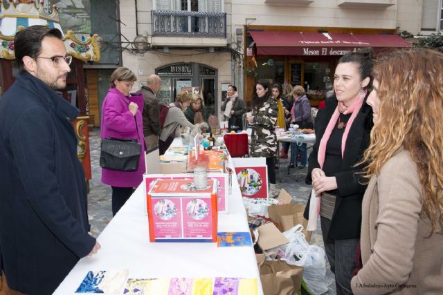 Arte por un lápiz, trueque solidario en el Icue - 2, Foto 2