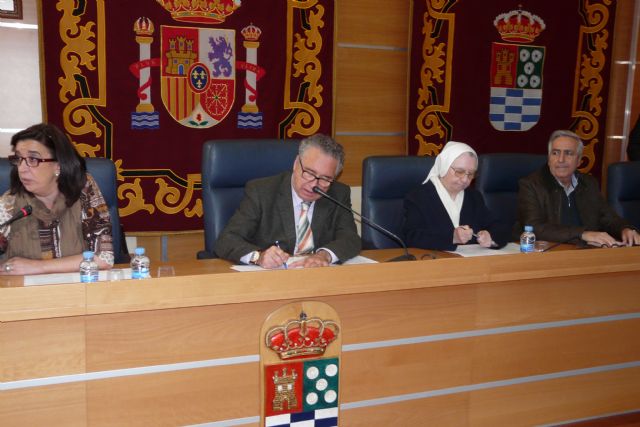 El Ayuntamiento de Molina de Segura y trece organizaciones sociales firman convenios de colaboración por un total de 267.600 euros - 2, Foto 2
