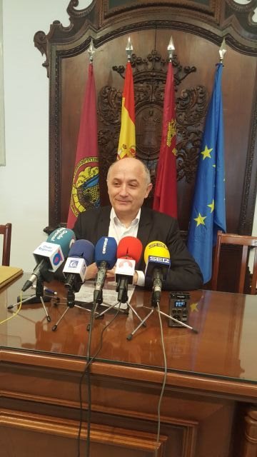 Antonio Meca solicita la contabilidad de la venta de las tribunas de protocolo en Semana Santa - 2, Foto 2