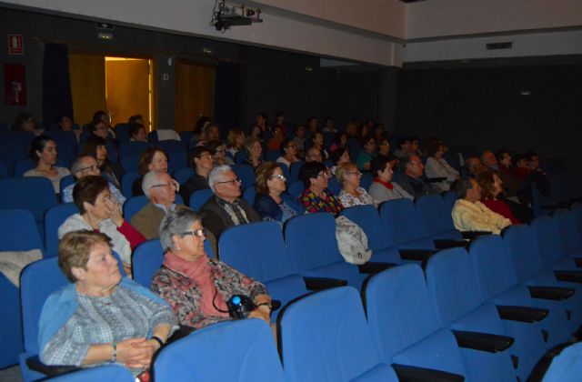 Los adultos también celebran el 8 de marzo en Las Torres de Cotillas con unos 'Cuentos a la luz de una vela' - 2, Foto 2