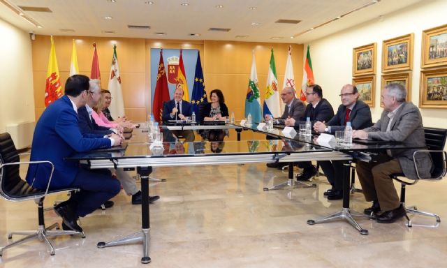 Los ocho municipios de la Región con menos de 5.000 habitantes recibirán 900.000 euros para su financiación - 2, Foto 2